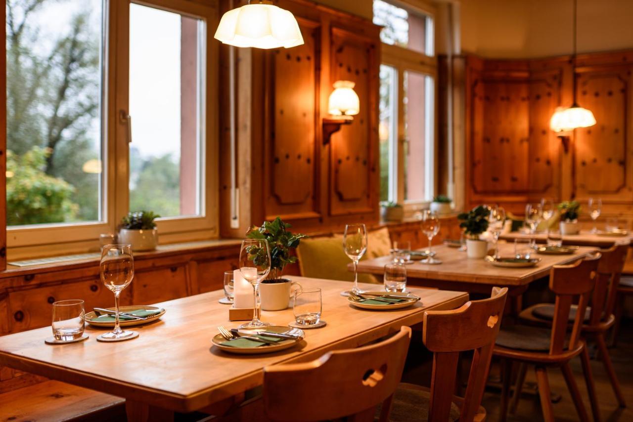 Hotel & Restaurant Gruener Baum Merzhausen Kültér fotó