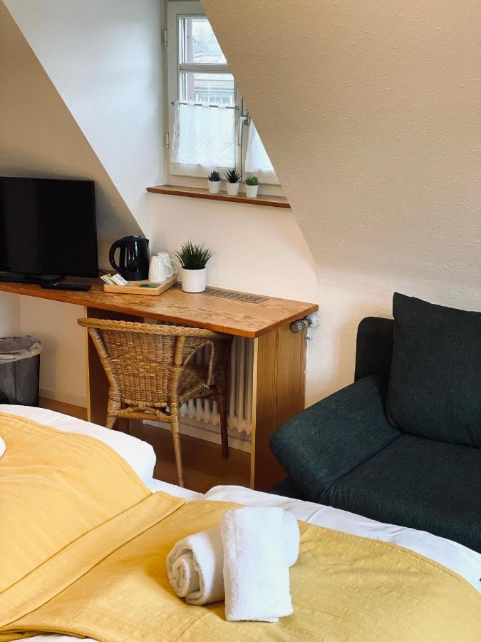 Hotel & Restaurant Gruener Baum Merzhausen Kültér fotó