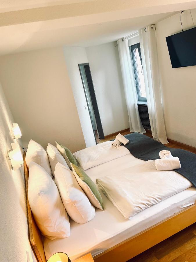 Hotel & Restaurant Gruener Baum Merzhausen Kültér fotó